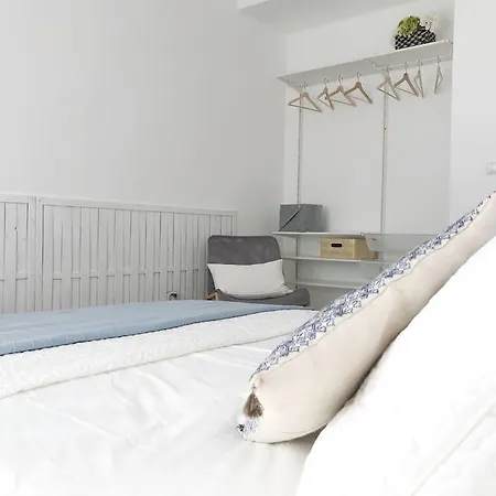 公寓 Modern 3bed 2bath With Garden & Swimming Pool
